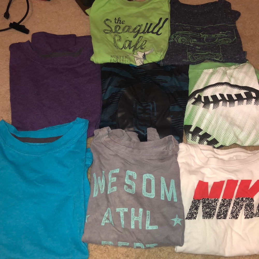 Lot of 8 boys shirts